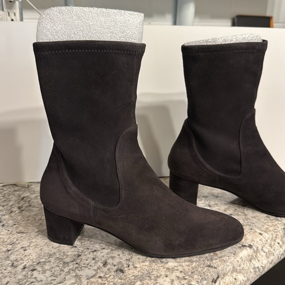 Worn once Stuart Weitzman ernestine slate stretch suede boot in box - Picture 6 of 9